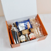 creative_hampers_Anyone for Cocktails?38180