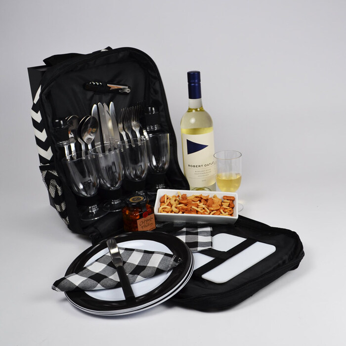 creative_hampers_Oasis Family Picnic Set Black and White     7378