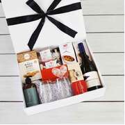 creative_hampers_Corporate Hamper - Robert Oatley Settlement Gift13049