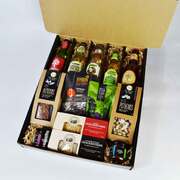 creative_hampers_Strongbow Cider and Snacks Hamper - Special651