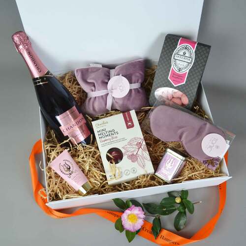 Champagne & Bubbly Hampers
 creative_hampers_Pretty in Pink Hamper        21719