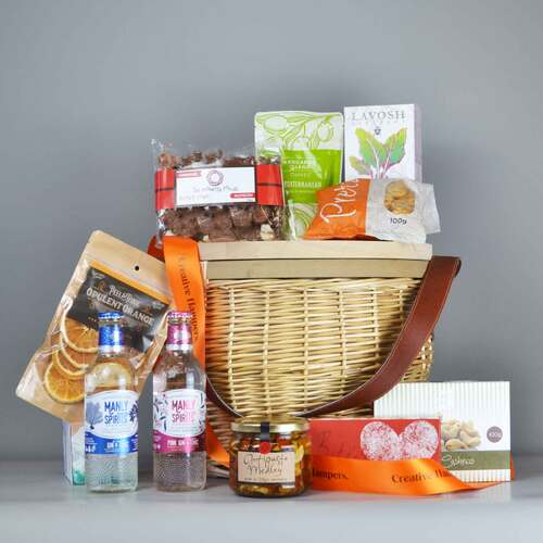 Client & Staff Thank You Hampers
 creative_hampers_Gin Picnic Hamper         22425