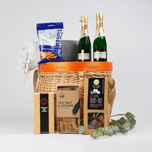 For Families
 creative_hampers_Bubbly Days Out Hamper        22856