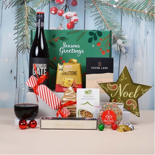creative_hampers_Festive Red Christmas Hamper38235