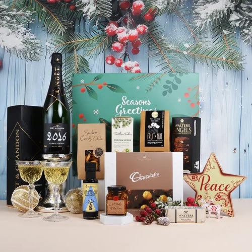 creative_hampers_Vintage Moet & Chandon Champagne Hamper418_MC
