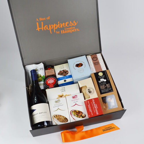 Gifts $100 - $150
 creative_hampers_Robert Oatley's Shiraz Gourmet Hamper       579